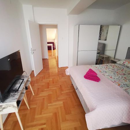 Riviera Apartments Ni Exteriér fotografie