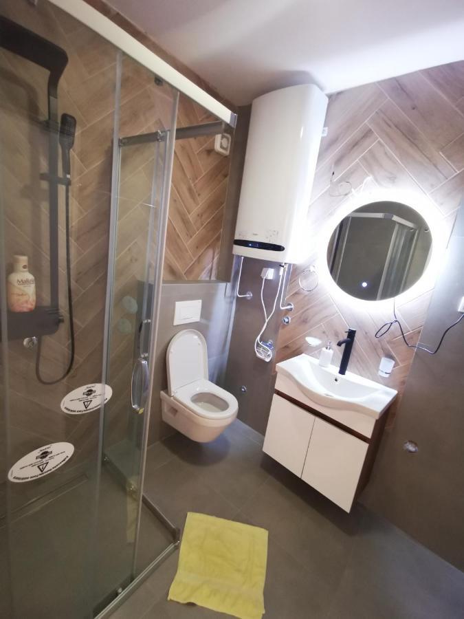 Riviera Apartments Ni Exteriér fotografie