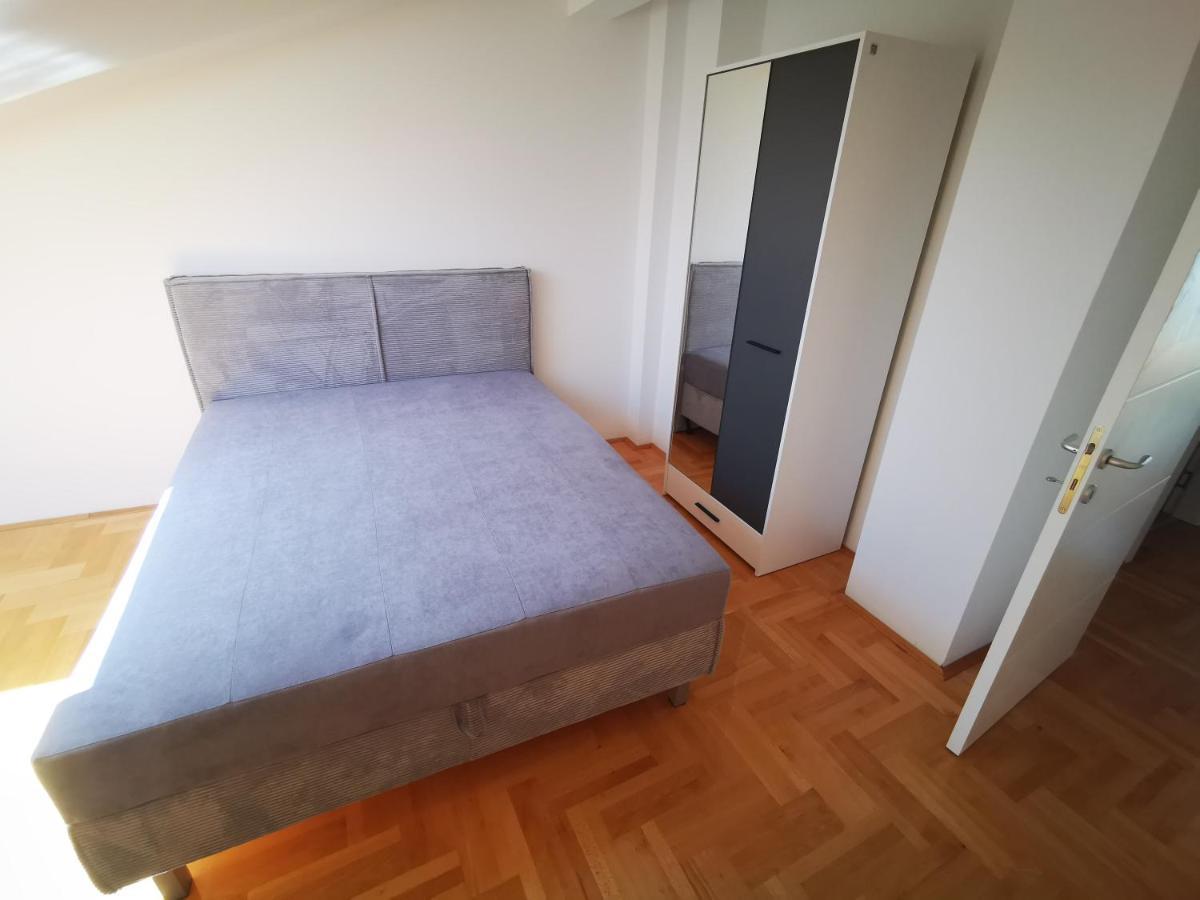 Riviera Apartments Ni Exteriér fotografie